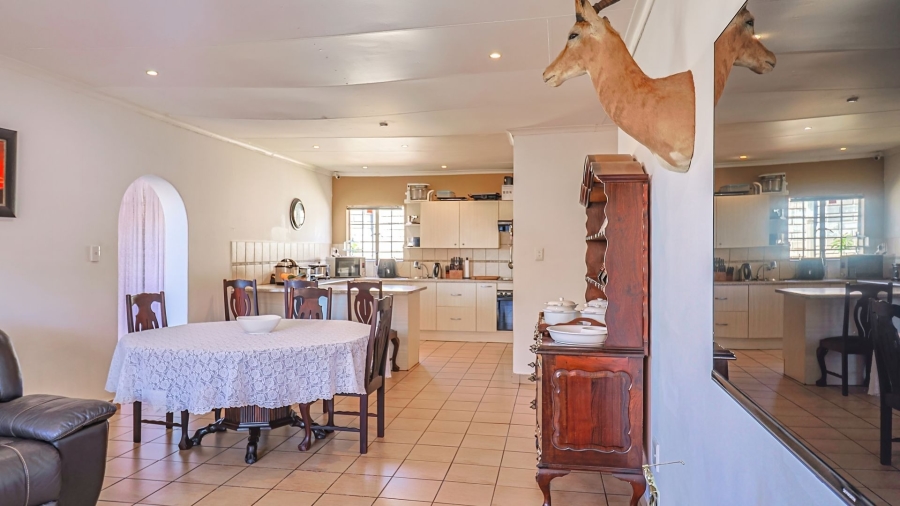 3 Bedroom Property for Sale in Safari Gardens North West